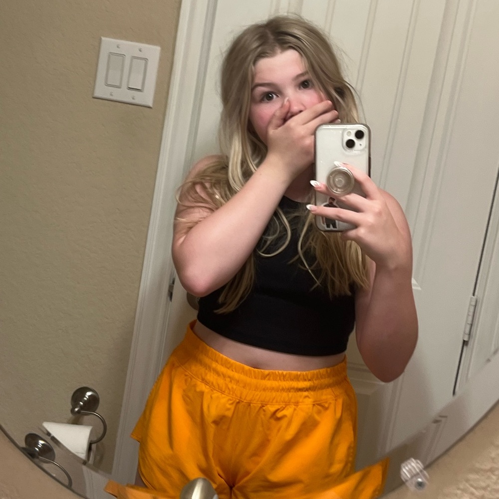 Meet your Posher, Natalie